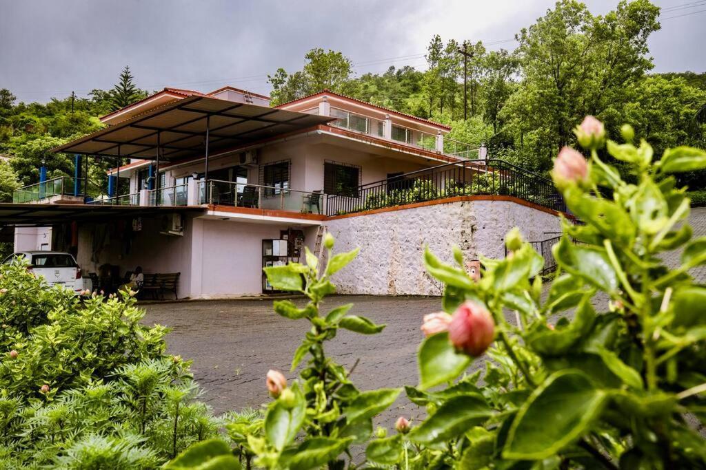 Jumbo Farms, Heaven On Earth Villa Malavli Luaran gambar